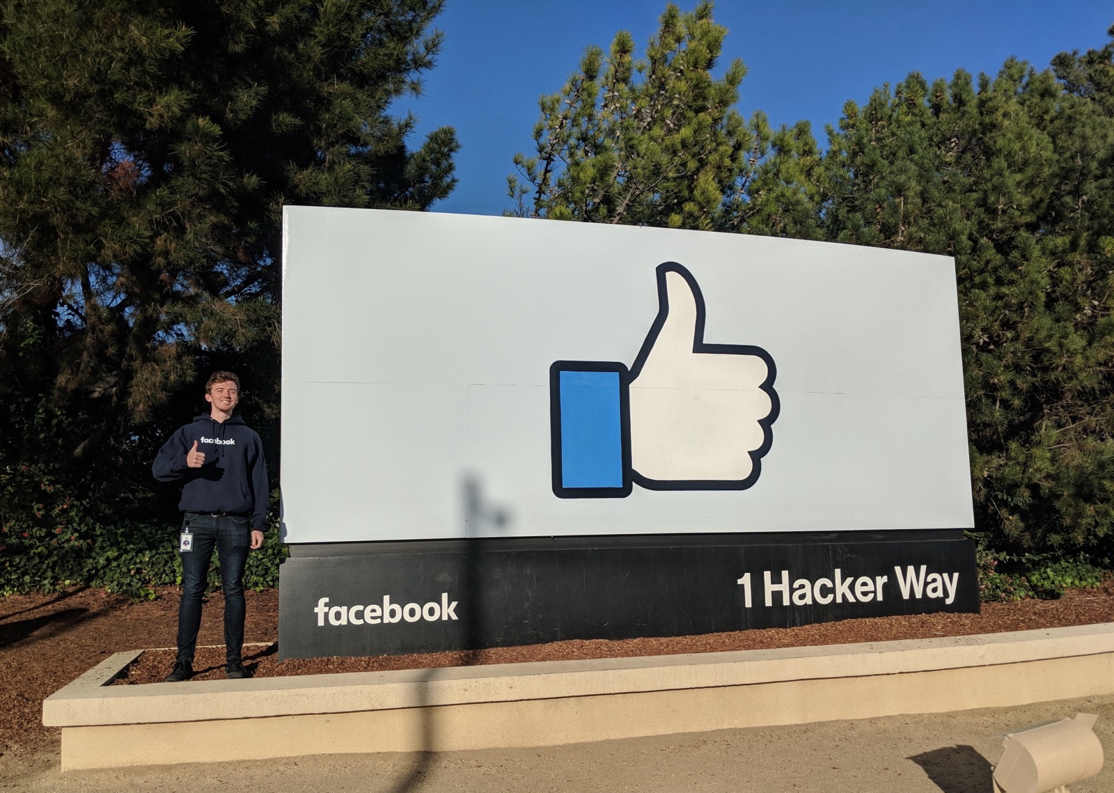 fun fact: facebook hq used to be sun microsystems hq, and as a reminder of how there is no such thing as "too big to fail", facebook kept the sun microsystems sign on the back of their sign